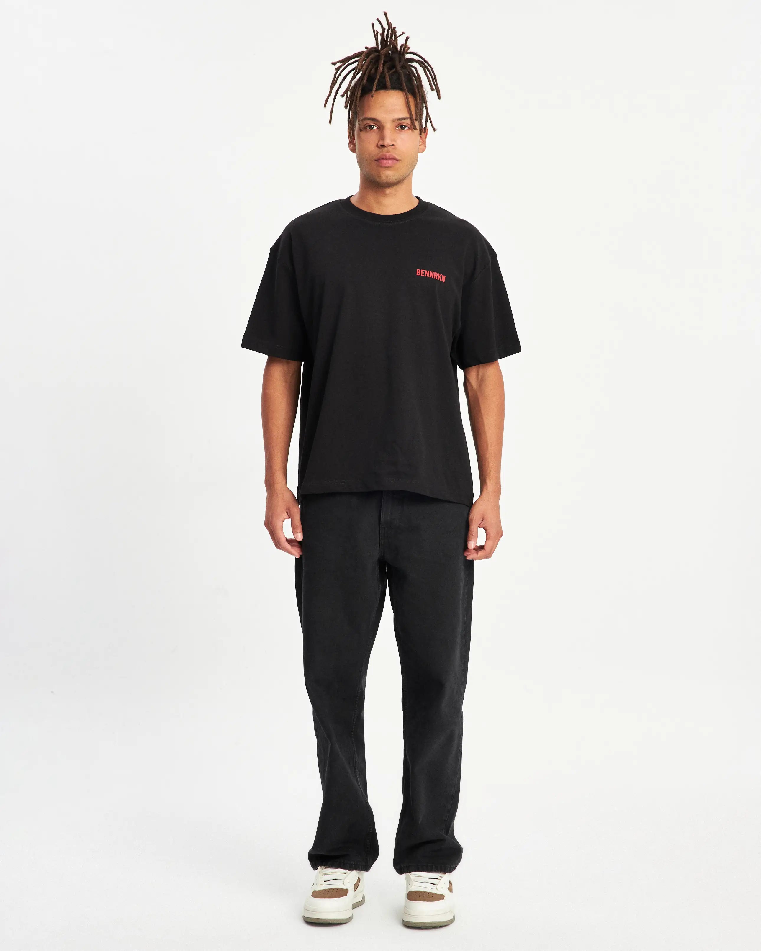 I AM NOT WHO I AM, YET. - MIDNIGHT BLACK - BENNRKN