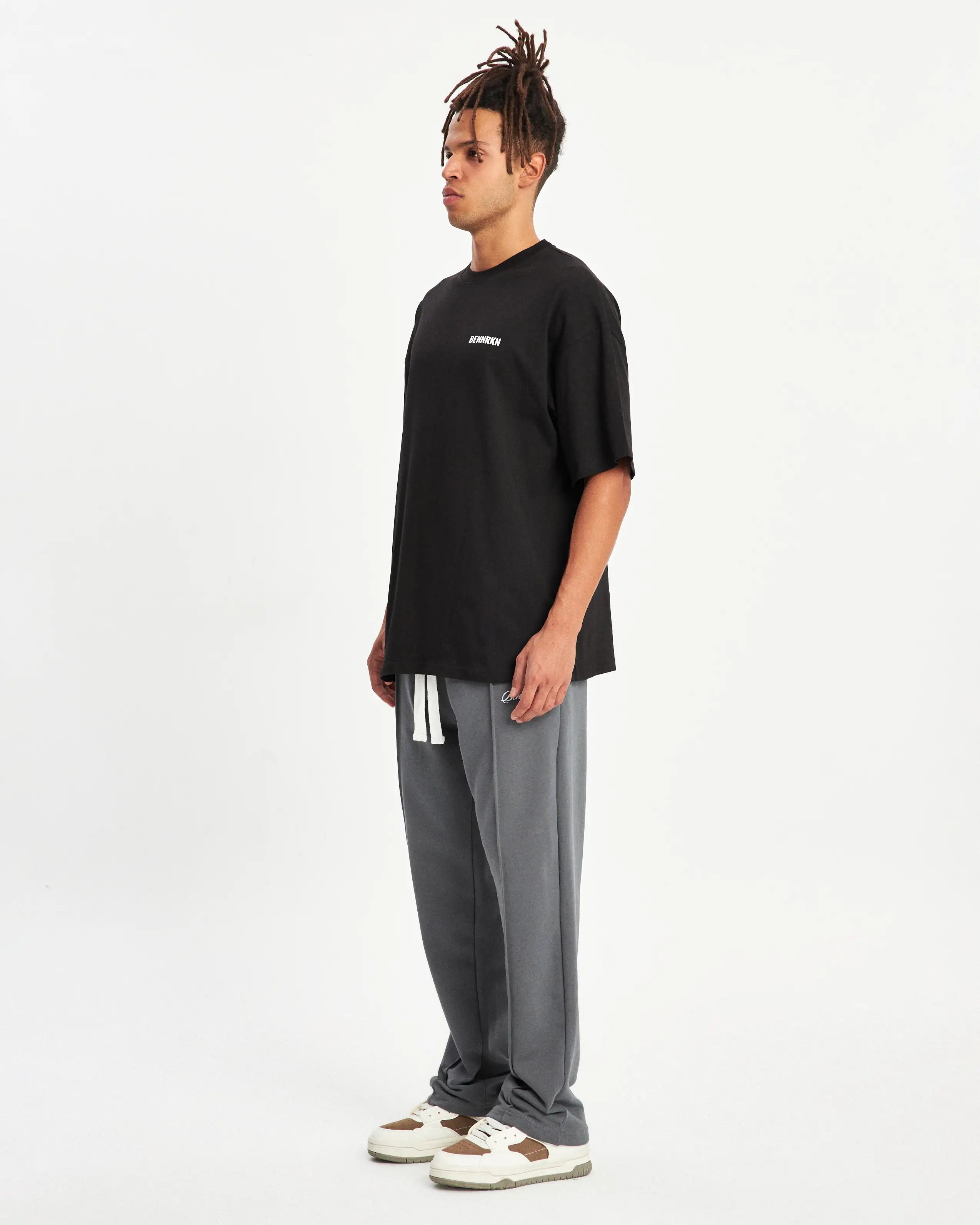 OVERSIZED ATHLETIC T-SHIRT - BLACK