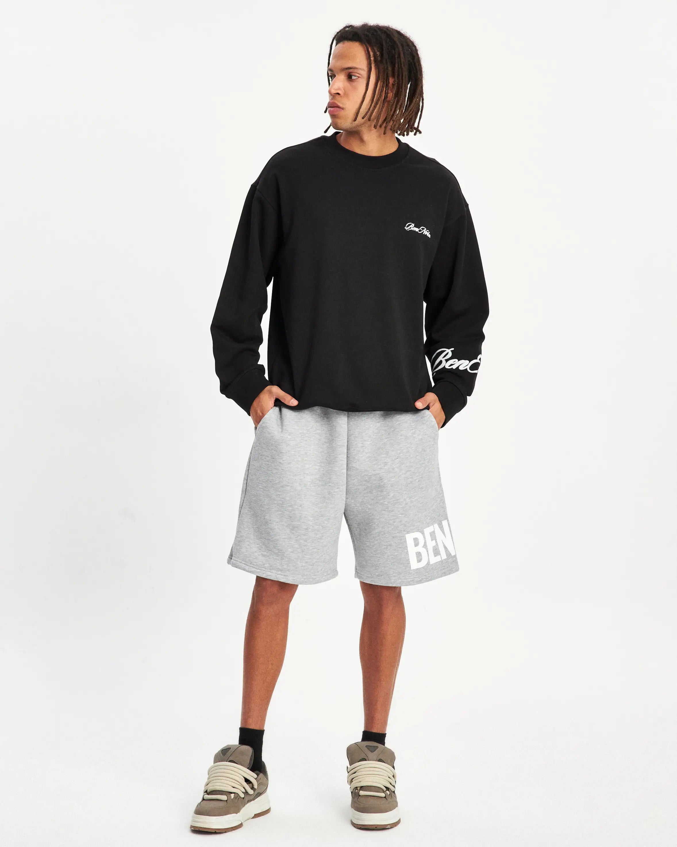 HANDWRITTEN SWEATSHIRT - MIDNIGHT BLACK - BENNRKN